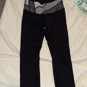 Lululemon Athletica Black Leggings with Mesh Accents